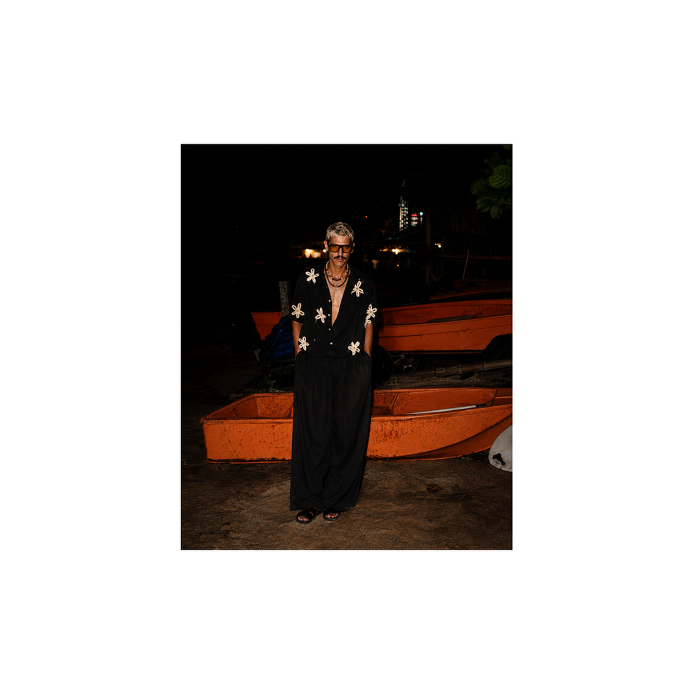 Lunettes de soleil Famous Black Orange monture noire verres orange acétate UV400 GOODGOD Paris