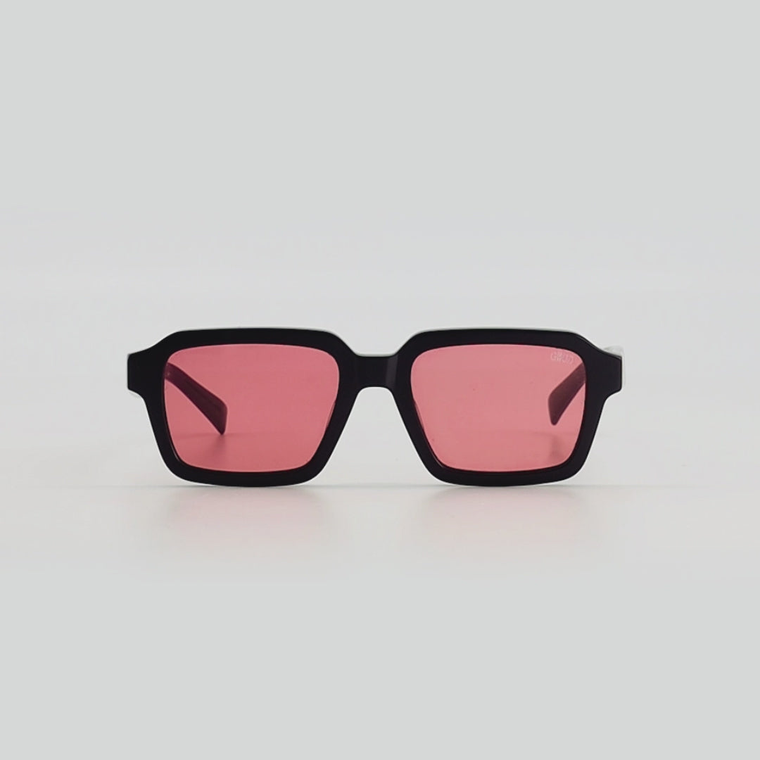 Trust Black Cherry — Lunettes Noires Verres Cerise